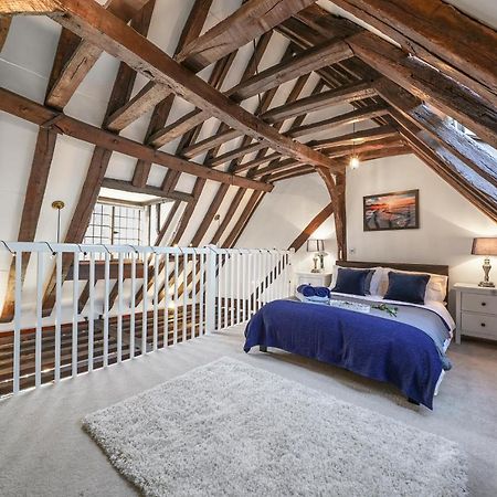The Stunning Luxury Duplex Of Canterbury Eksteriør bilde