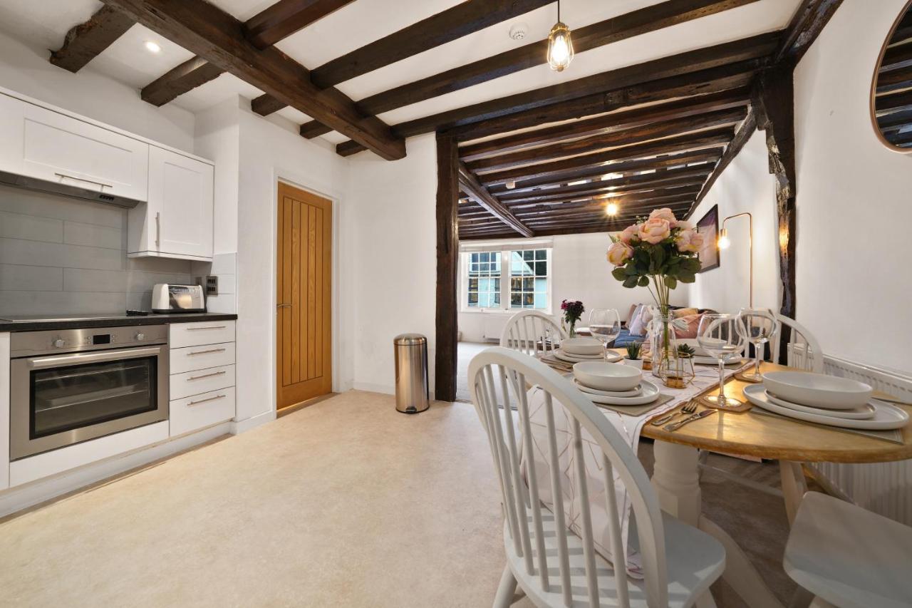 The Stunning Luxury Duplex Of Canterbury Eksteriør bilde