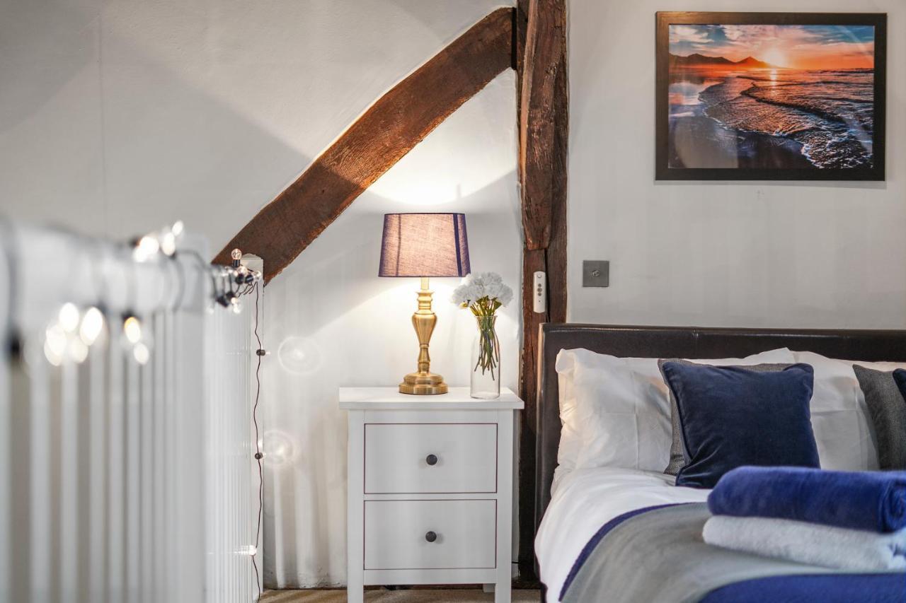 The Stunning Luxury Duplex Of Canterbury Eksteriør bilde